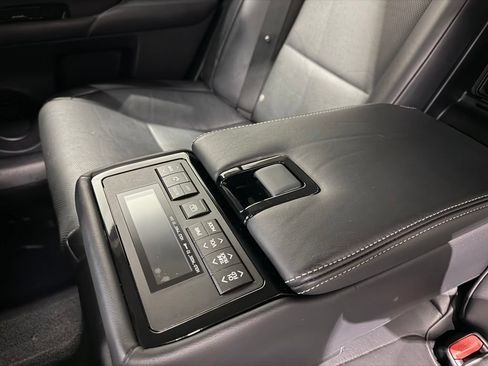 Used 2014 Lexus GS 350 AWD image 25