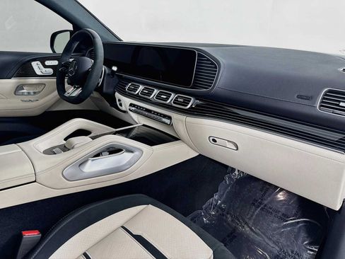 Used 2024 Mercedes-Benz GLE 53 AMG 4MATIC Coupe image 30