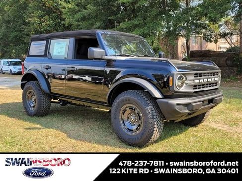New 2025 Ford Bronco Base w/ Sasquatch Package image 1