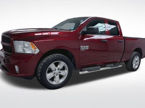 Used 2019 RAM 1500 Express w/ Express Value Package image 4