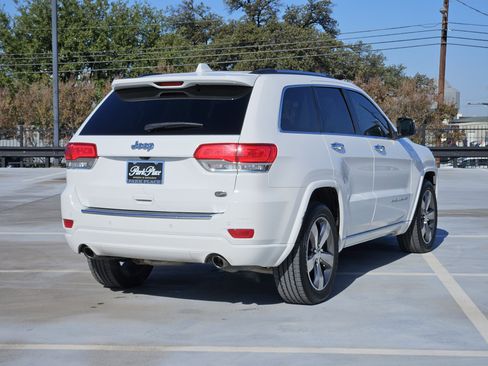 Used 2015 Jeep Grand Cherokee Overland w/ Advanced Technology Group image 9