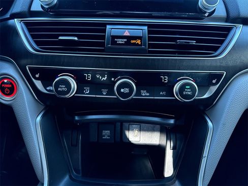 Used 2019 Honda Accord EX-L image 18