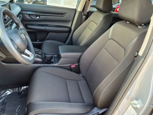 Used 2025 Honda CR-V LX image 21