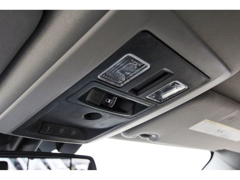 Used 2017 RAM 1500 Laramie AWD/4WD image 23