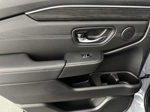 New 2026 Honda Pilot Touring image 9