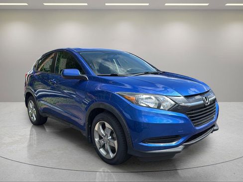 Used 2018 Honda HR-V LX image 4