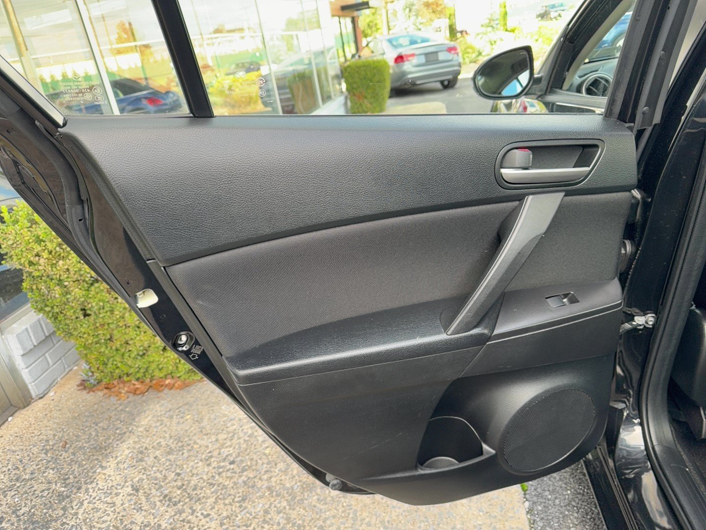 Used 2013 MAZDA MAZDA3 i Touring FWD image 14