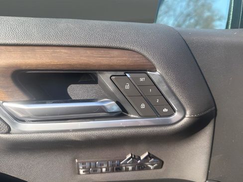 New 2026 Chevrolet Silverado 1500 High Country w/ High Country Premium Package image 17