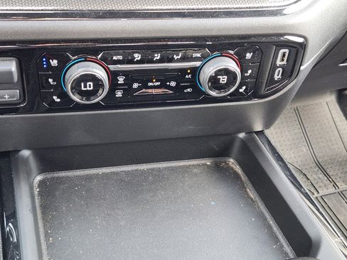 Used 2025 Chevrolet Silverado 2500 ZR2 AWD/4WD image 15