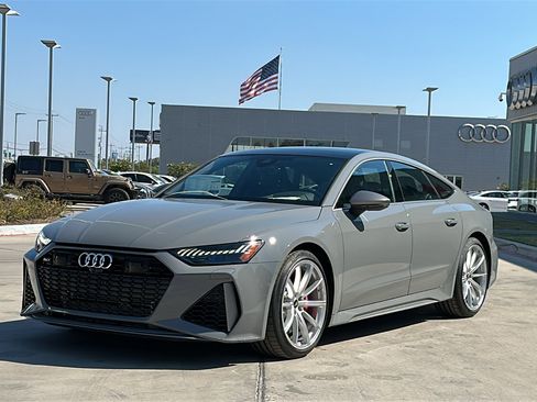 New 2026 Audi RS 7 Performance image 3