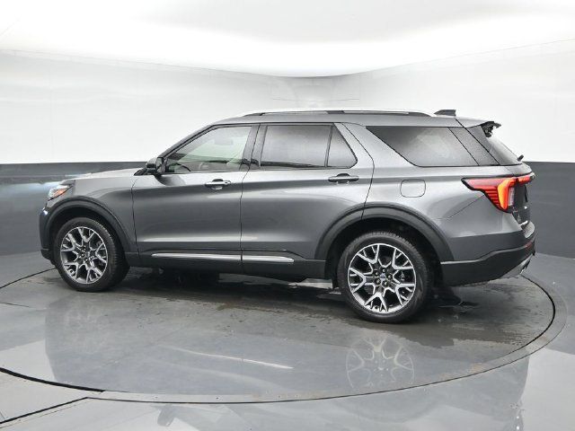 Used 2025 Ford Explorer Platinum w/ Ultimate Package AWD/4WD image 6
