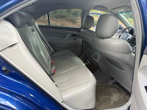 Used 2009 Toyota Camry LE image 16