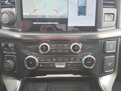 Used 2025 Ford F150 Platinum w/ Equipment Group 702A High image 20