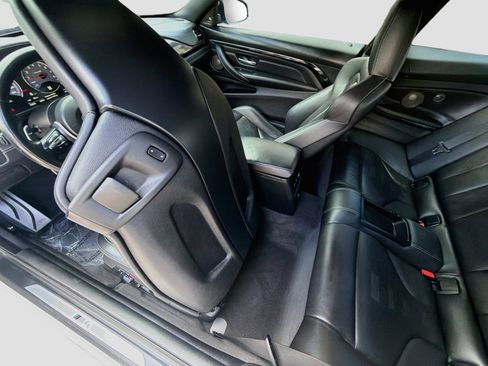Used 2015 BMW M4 Coupe RWD image 25