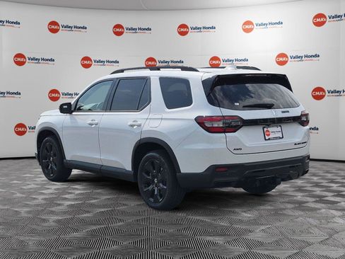 New 2026 Honda Pilot Black Edition image 3