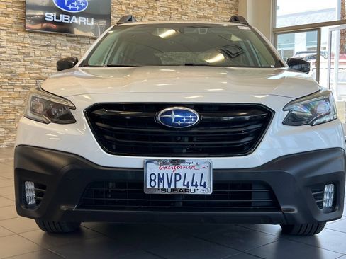 Used 2020 Subaru Outback Onyx Edition XT w/ Popular Package #2 AWD/4WD image 8
