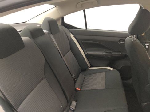 Used 2020 Nissan Versa SV FWD image 19