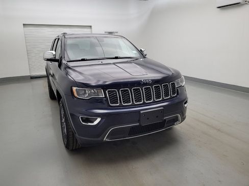 Used 2017 Jeep Grand Cherokee Limited AWD/4WD image 14