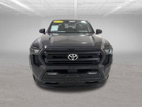 Used 2024 Toyota Tacoma SR5 AWD/4WD image 2