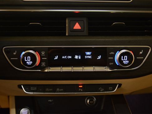 Used 2018 Audi A4 2.0T allroad Prestige image 28