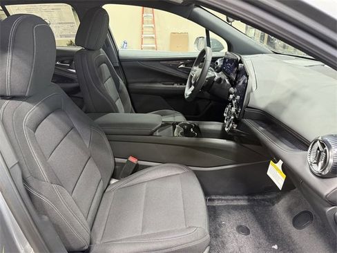 New 2026 Chevrolet Blazer EV LT image 14