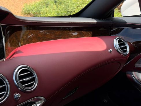 Used 2017 Mercedes-Benz S 65 AMG Coupe image 31