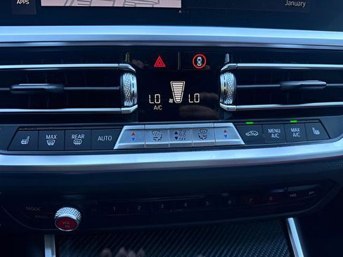 Used 2021 BMW M4 Coupe w/ Executive Package image 21