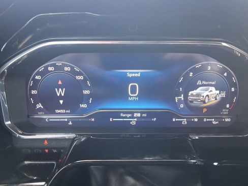 Used 2025 Chevrolet Silverado 1500 High Country w/ Technology Package image 32