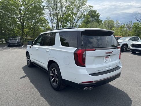 New 2026 GMC Yukon AT4 Ultimate w/ LPO, Floor Liner Package AWD/4WD image 5