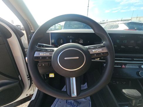 Used 2025 Hyundai Tucson SEL FWD image 16