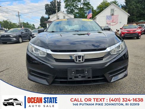 Used 2018 Honda Civic EX image 8
