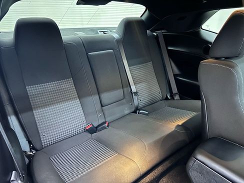 Certified 2022 Dodge Challenger R/T w/ Performance Handling Group image 14