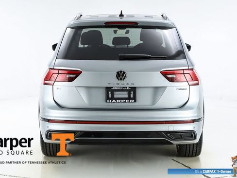 Used 2023 Volkswagen Tiguan SE R-Line AWD/4WD image 8