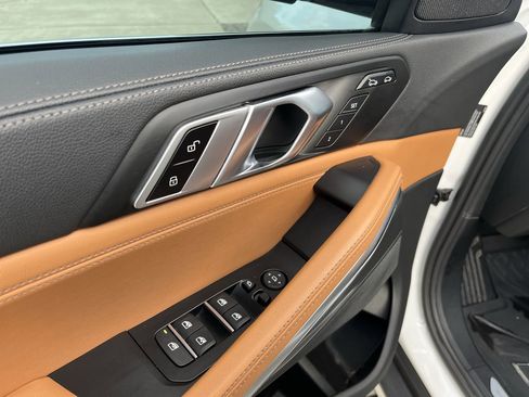 Used 2023 BMW X6 xDrive40i w/ Premium Package image 19