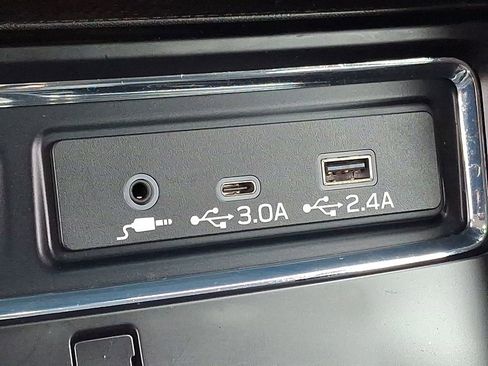 Certified 2023 Subaru Ascent Premium w/ Convenience Package AWD/4WD image 23