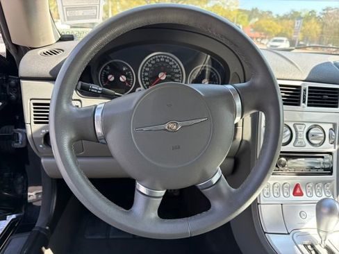Used 2005 Chrysler Crossfire Limited RWD image 16