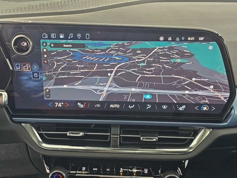 New 2026 Chevrolet Equinox EV LT image 24