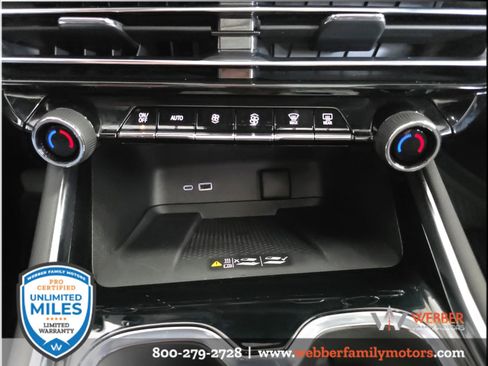 Used 2026 Chevrolet Traverse Z71 w/ Driver Confidence Package AWD/4WD image 28