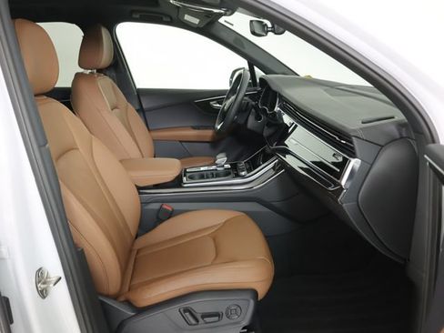 Certified 2023 Audi Q7 3.0T Prestige AWD/4WD image 13