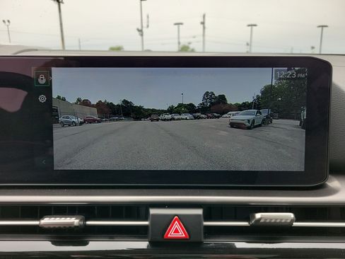 Used 2026 Kia Sportage EX w/ EX Panorama Roof Package FWD image 19
