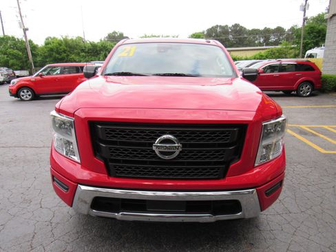 Used 2021 Nissan Titan SV w/ Accessory Utility Package RWD image 2