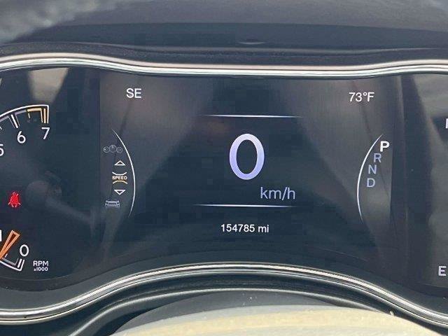 Used 2020 Jeep Grand Cherokee Laredo AWD/4WD image 22