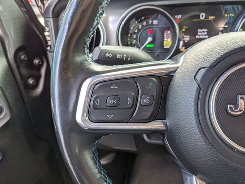 Used 2022 Jeep Wrangler Unlimited Rubicon 4xe w/ Steel Bumper Group image 31