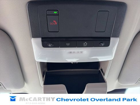 Used 2025 Nissan Pathfinder SV FWD image 25
