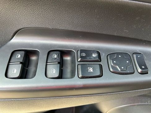 Used 2019 Hyundai Kona SEL w/ SEL Tech Package 02 FWD image 18
