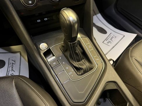 Used 2021 Volkswagen Tiguan SEL w/ 3-Row Tiguan MDO Package image 14