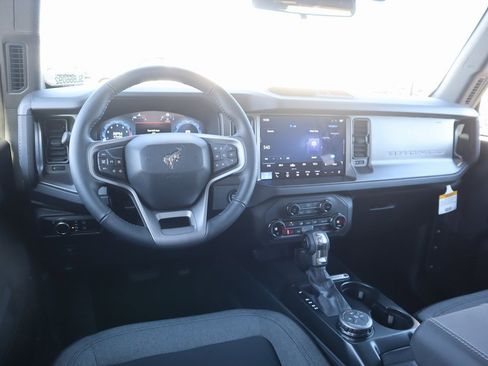 New 2025 Ford Bronco Big Bend image 2