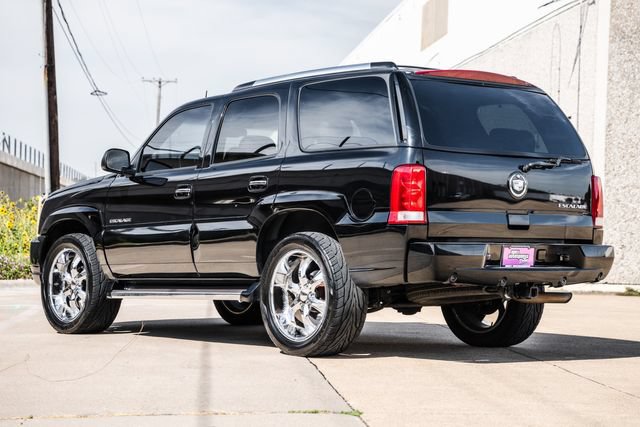 Used 2003 Cadillac Escalade AWD image 7