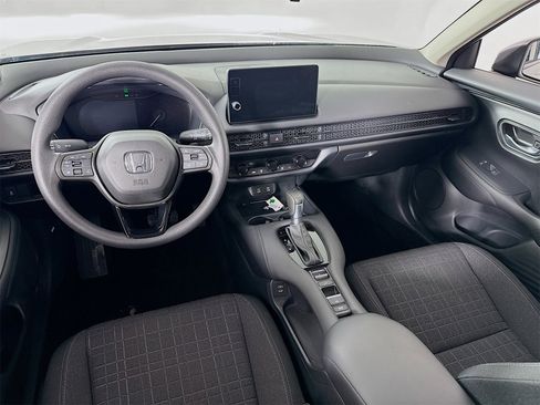Certified 2026 Honda HR-V LX image 19