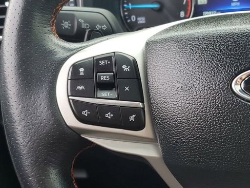 Used 2023 Ford Explorer Timberline image 12